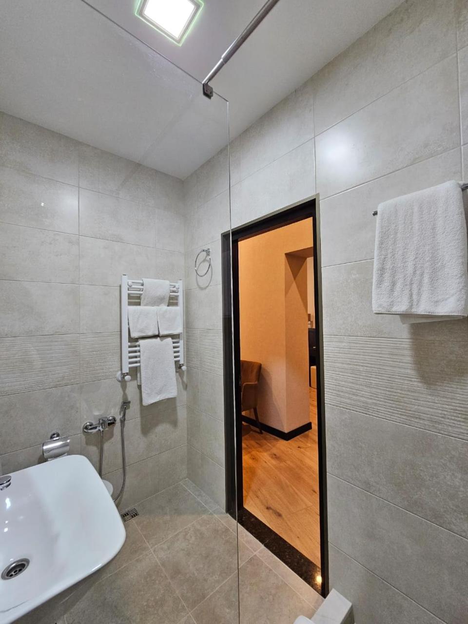 Kalasi Hotel Tbilisi Eksteriør bilde