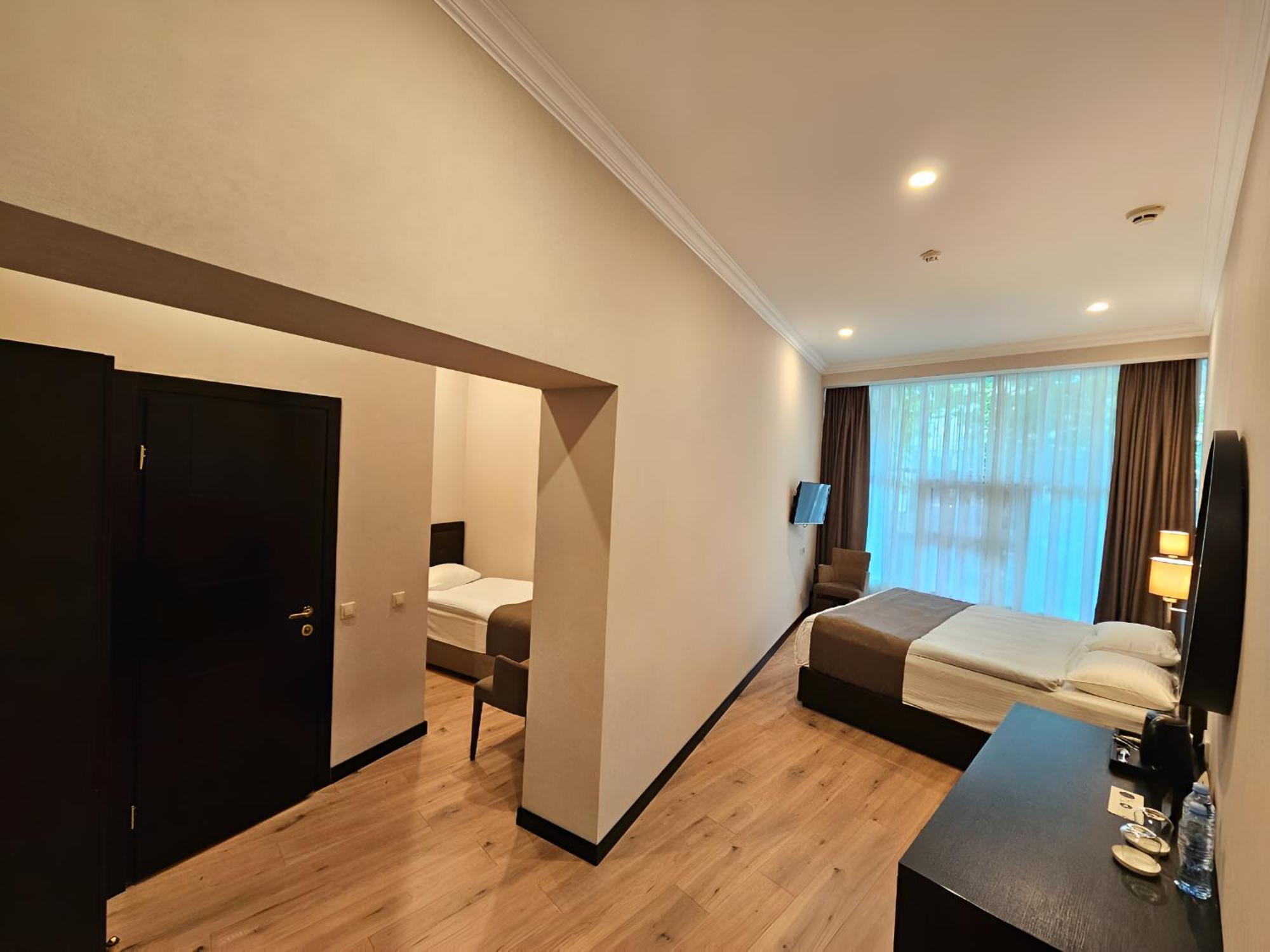 Kalasi Hotel Tbilisi Eksteriør bilde